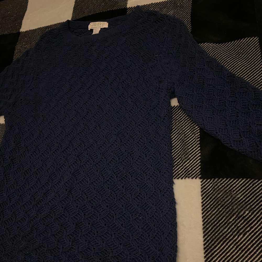 Knit sweater - Picture 2 of 2
